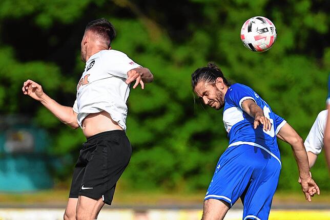 Bild 19: FC Erzingen siegt 4:1 im Hinspiel zum Landesliga-Aufstieg beim FC Emmendingen &ndash; wir haben Bilder