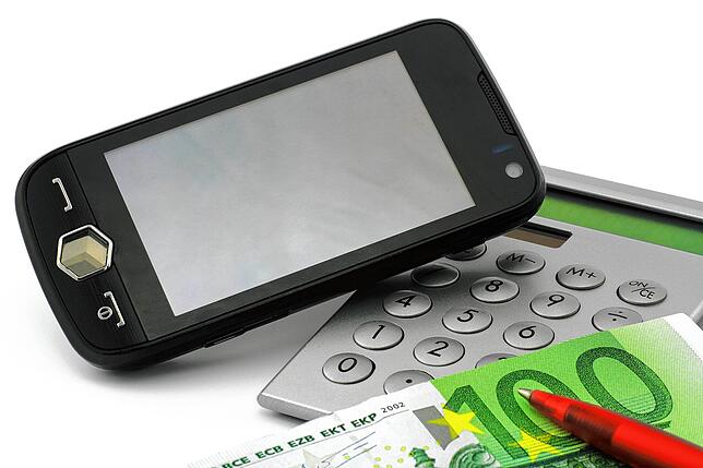 Neue, attraktive Handy-Tarife bieten Kunden unter anderem mehr Datenvolumen zum Surfen – ohne dabei teurer zu werden.