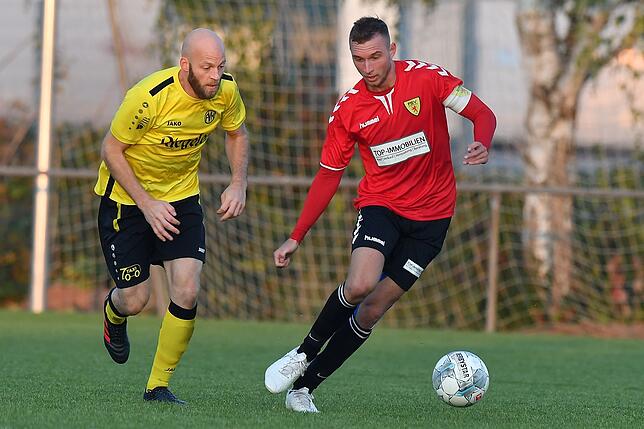 Bild 4: FSV Rheinfelden rettet beim FV Herbolzheim das 1:1 über die Zeit &ndash; und wir haben die Bilder!