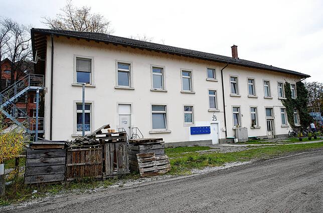 Bild 11: Fünf Köpfe, ein Zimmer, 35 Quadratmeter: Eine junge Konstanzer Familie setzt einen Hilferuf ab