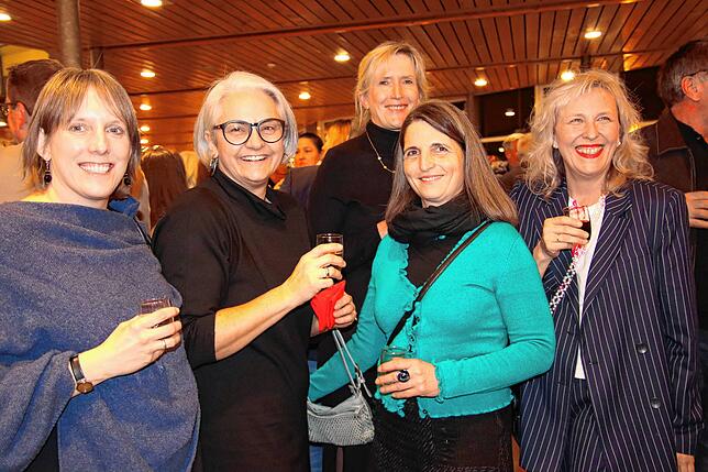 Fünf Frauen und eine Gemeinsamkeit: Gute Laune.
