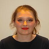 Sophie Gooßens spielt eine Tänzerin und singt im Matrosenchor.