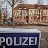 Ein 57-Jähriger soll einen 47-Jährigen in Pfullendorf mit dem Messer in die Brust gestochen haben. Der Tatverdächtige, der seither in ...