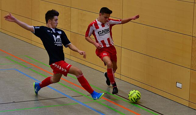 Bild 15: U15 des FV Lörrach-Brombach macht durch ein 8:1 gegen den FC Tiengen 08 den Gruppensieg klar