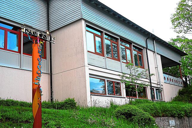 Ab dem heutigen Donnerstag, 25. November, gibt es im Schönwälder Kindergarten wieder eine Notbetreuung. Bild: Hans-Jürgen Kommert