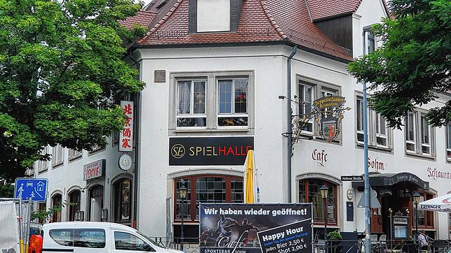 2020: Cafe Sohm, Zeppelinstuben, Sportsbar und Restaurant Peking: So präsentiert sich das Haus in der Riedleparkstraße heute.