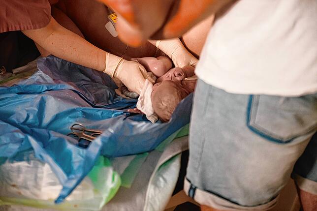 Die kleine Frieda ist da. Sie wurde im August 2019 im Klinikum Tettnang geboren.