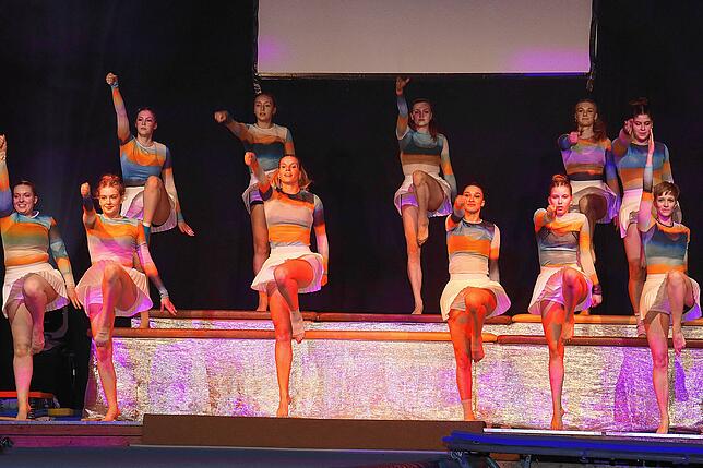 Bild 15: Die besten Bilder von der Turngala in Güttingen