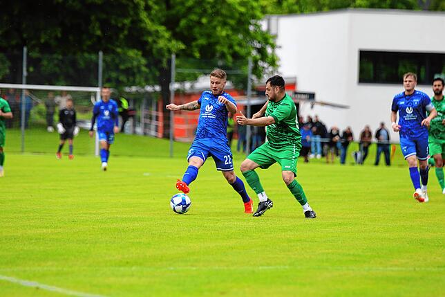 Bild 4: Möhringen gewinnt mit 2:1 gegen Aach-Linz und macht Aufstieg perfekt – wir haben die besten Bilder!