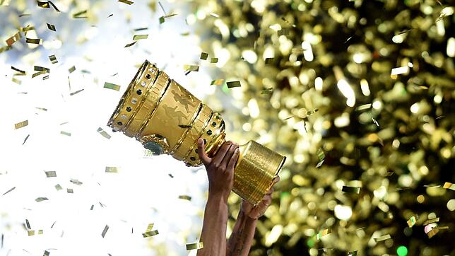 So viele Menschen wie nie zuvor wollten das Pokal-Finale live sehen - Betrüger nutzen das und bieten gefälschte Tickets an.