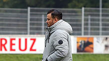 Ertan Tasdemirci, der Trainer des VfR Stockach, kann sich freuen: Sein Team gewinnt 5:2 gegen SpVgg F.A.L.