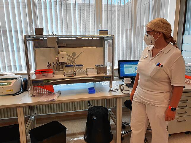 Petra Saile ist die Laborleiterin im Schwarzwald-Baar-Klinikum. Die Abteilung ist in den Corona-Monaten besonders gefragt.