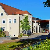 Frisch saniert bietet die Jakob-Gretser-Grundschule im künftigen Ganztagbetrieb nur noch drei Zügen Platz. Der Grund, weshalb es in ...