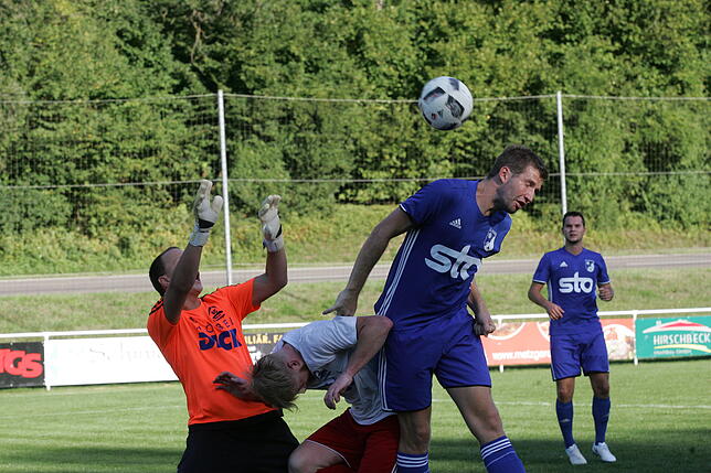 Bild 11: Spielabbruch beim FC Weizen