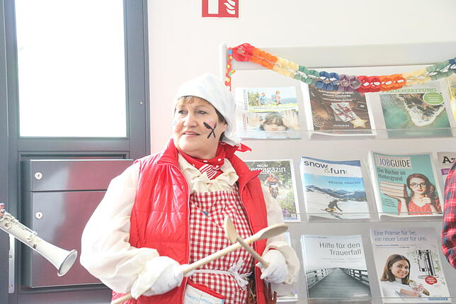 Bild 24: Narren besuchen den SÜDKURIER in Radolfzell