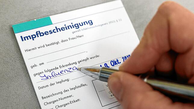 Impfen oder nicht? In der Corona-Pandemie steht die Influenzaimpfung so sehr im Fokus wie noch nie.
