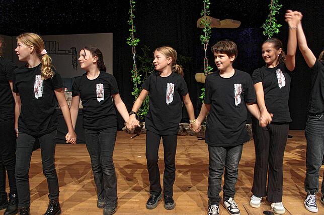 Bild 16: „Abgestempelt“: Realschule zeigt eigenes Musical