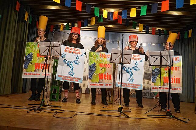 Bild 13: Die schönsten Bilder der Wieberfasnet in Villingen: Fasnet mit der Frauengemeinschaft St. Bruder Klaus