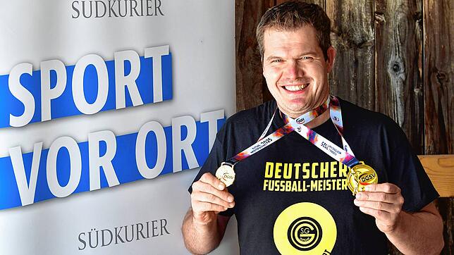 Zweifacher Deutscher Meister: Mit der Gehörlosen-Sportgemeinschaft Stuttgart holte Andreas Berger vom SV Waldhaus den Titel im Futsal ...