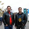 Vitaliy Tomniuk (links), der seit März in Radolfzell wohnt und Initiator der Aktionen ist, und Stanislav Karnatsevych, der schon viele ...