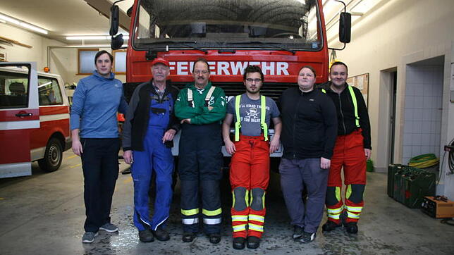 Das Notversorgungs-Team in Rippolingen (von links): Robert Vogt, Manfred Fischer, Dieter Beeckmann, Sven Niedermaier, Katja Fischer und ...