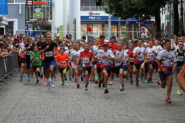 Bild 39: Omar Tareq gewinnt den 15. Trompeterlauf in Bad Säckingen &ndash; und wir haben die Bilder!