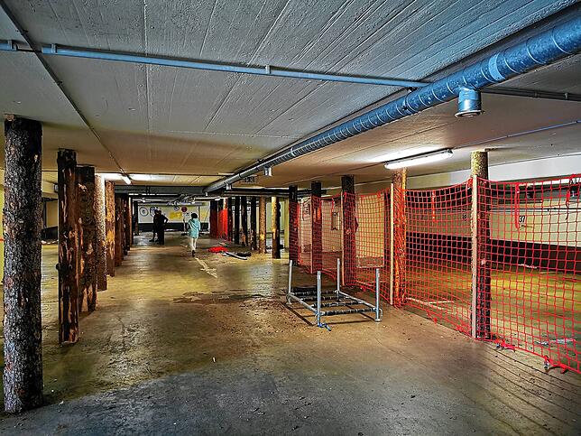 Die städtischen Parkhäuser sind marode und dringend sanierungsbedürftig, vor allem das Parkhaus Bischofschloss. Dort wurden zur ...