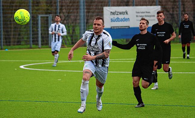Bild 16: SG FC Wehr/Brennet holt ein 3:3 beim FC Wittlingen &ndash; und wir haben Bilder!