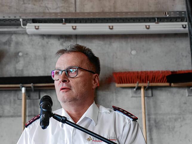 Bild 2: Zwei zukunftsweisende Anlässe als Feiergrund für die Feuerwehr Hilzingen
