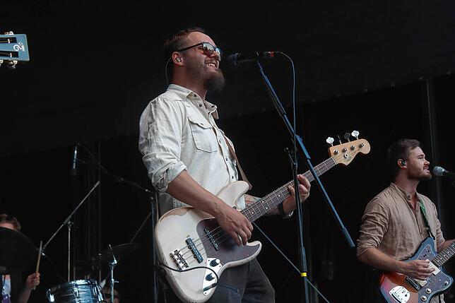 Bild 2: Bilder der großen Party mit den Fäaschtbänklern im Salemer Schlosspark