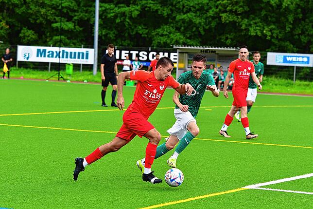 Bild 11: FC Zell gewinnt Hochrhein-Derby gegen Aufsteiger FC Tiengen 08 mit 2:0 &ndash; und wir haben Bilder!
