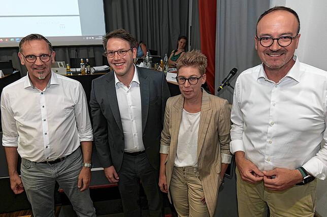 Bei der Vorstellung im Gemeinderat im Juli 2022 schien die Welt noch in Ordnung: Kulturbürgermeister Andreas Osner, der neue ...
