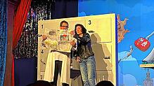 Bei der Fernsehfasnacht werden auch die Publikumslieblinge Claudia Zähringer und Norbert Heizmann, hier beim diesjährigen Narrenspiel ...