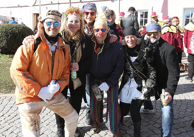 Bild 16: Narren erobern Donaueschingen: Die besten Bilder vom Umzug 2025