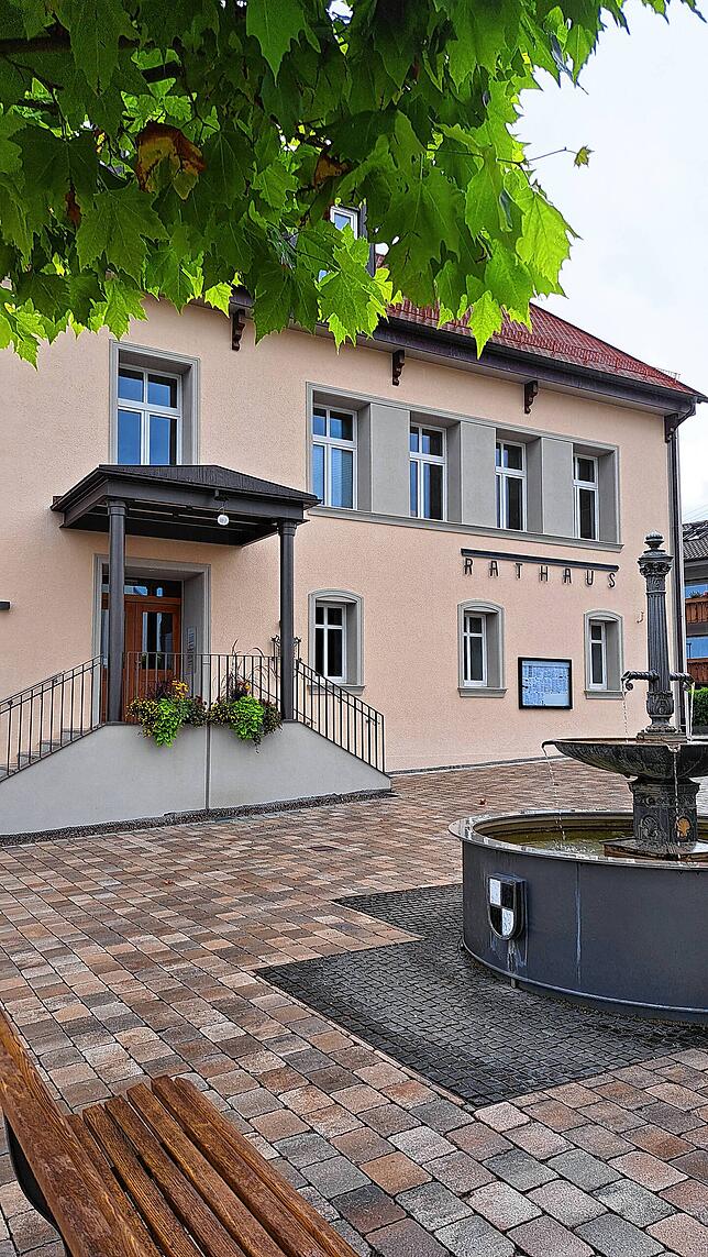Das Rathaus in Thalheim.