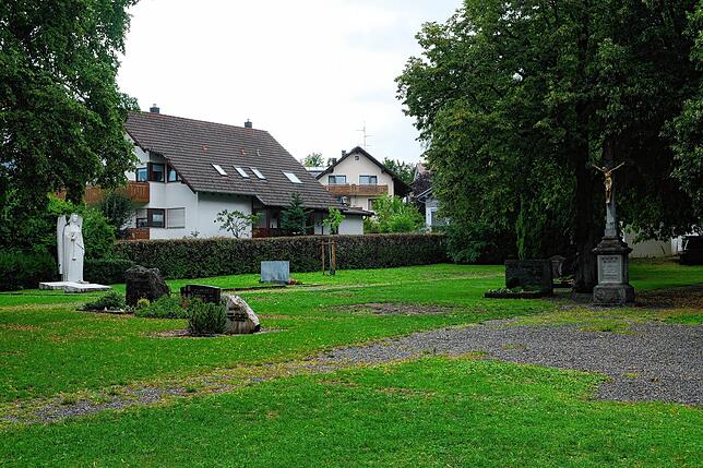 Der alte Friedhof soll zu einem Park werden.