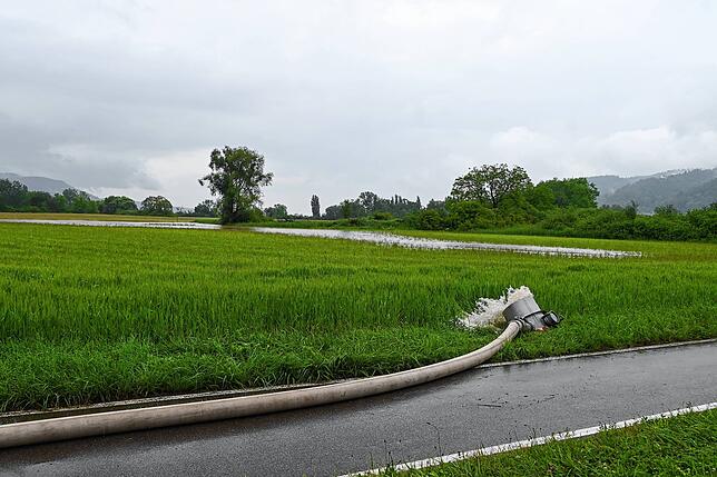 Bild 9: Bilder: Hochwasser-Großeinsatz Kläranlage Stockacher Aach