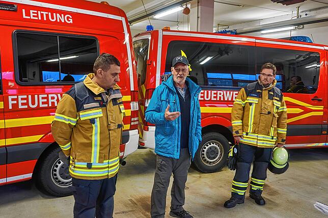 Gelobt: Bürgermeisterstellvertreter Paul Erhart (Mitte) freute sich genauso wie seine Kollegen aus dem Gemeinderat über das Engagement ...