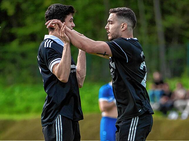 Bild 36: SV 08 Laufenburg gewinnt Hochrhein-Derby gegen FC Erzingen mit 7:1 &ndash; und wir haben Bilder!