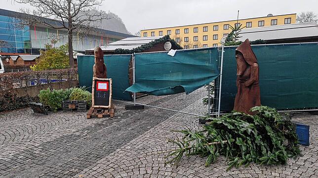 Der Weihnachtsmarkt Singen ist am Donnerstag, 21. Dezember, geschlossen, der Zaun bleibt zu.