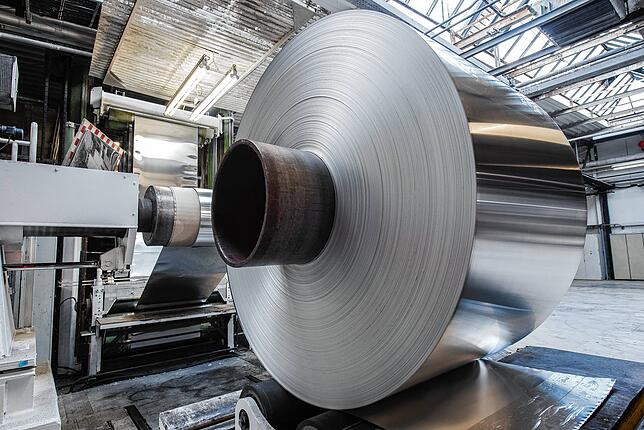 Constellium, früher Alu-Singen, ist eine der führenden Aluminiumschmelzen und -verarbeiter in Deutschland. Auch Magnesium wird hier ...