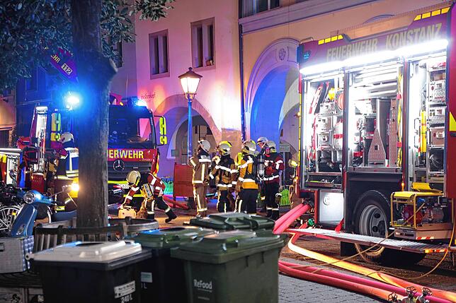 Bild 22: Großbrand in der Konstanzer Altstadt: Bilder vom größten Feuerwehreinsatz seit Jahren