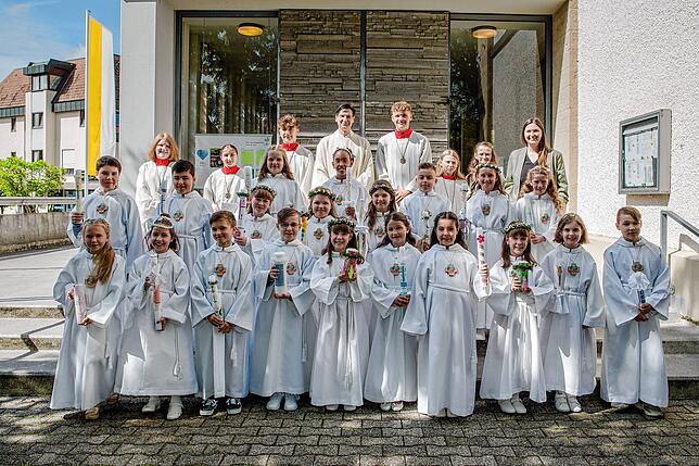 Am 27. April 2025 feierten 20 Kinder ihre erste Hl. Kommunion. Der feierlichen Gottesdienst, der genau wie die Vorbereitungszeit unter ...