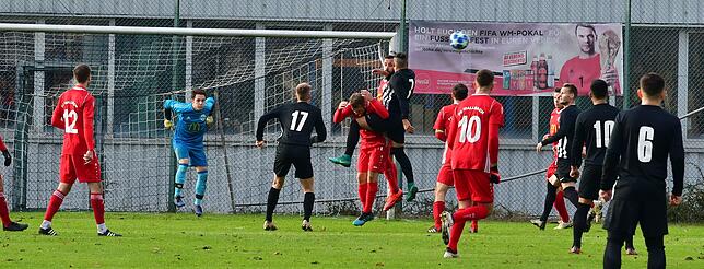 Bild 26: Bosporus FC Friedlingen und der FC Wallbach trennen sich 2:2 &ndash; und wir haben Bilder!