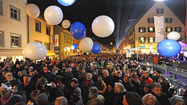 Das letzte Zähringer Narrentreffen fand 2017 vor großem Publikum in Villingen statt (Bild). Jetzt fahren die Narren nach Freiburg in der ...