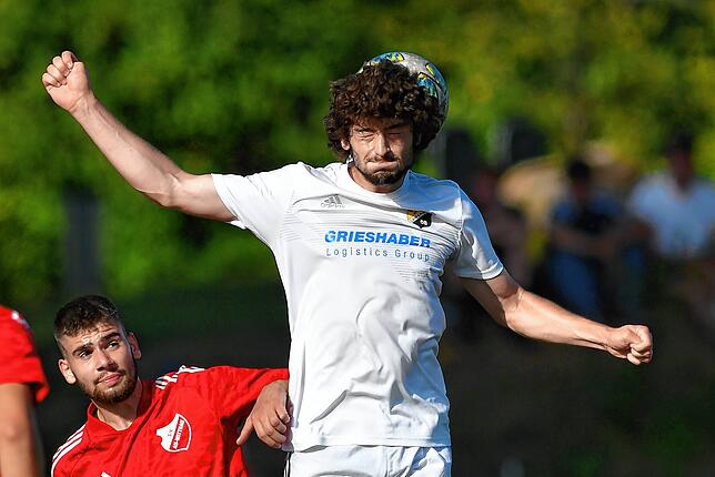 Bild 4: Fußball-Landesliga: SV 08 Laufenburg gewinnt beim SV Au-Wittnau mit 4:2 - und wir haben Bilder!