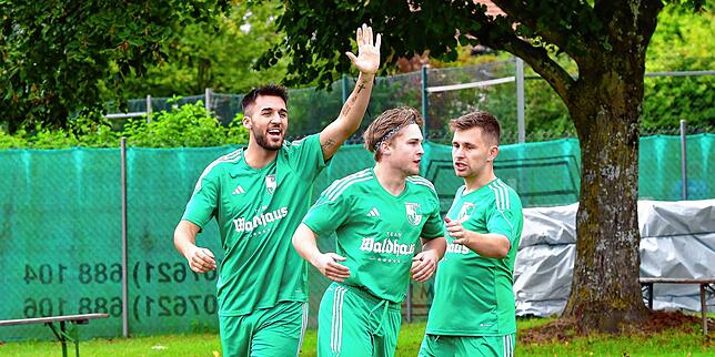 Bild 1: SV Waldhaus siegt 3:1 beim FC Hauingen – und wir haben Bilder!