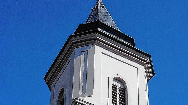Im &bdquo;Corona-Jahr&ldquo; 2020 sind nicht nur in Waldshut-Tiengen (das Bild zeigt den Turm der Waldshuter Liebfrauenkirche) im ...