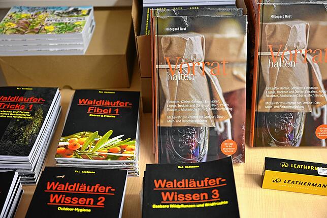 Breit aufgestellt, auch mit Ratgebern: das Schweizer Unternehmen SicherSatt rüstet Menschen für die Not.