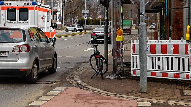 Seit 900 Tagen ist an diesem heiklen Verkehrsknoten eine Engstelle. Die eigentlich schon längst hätte aufgehoben werden sollen.
